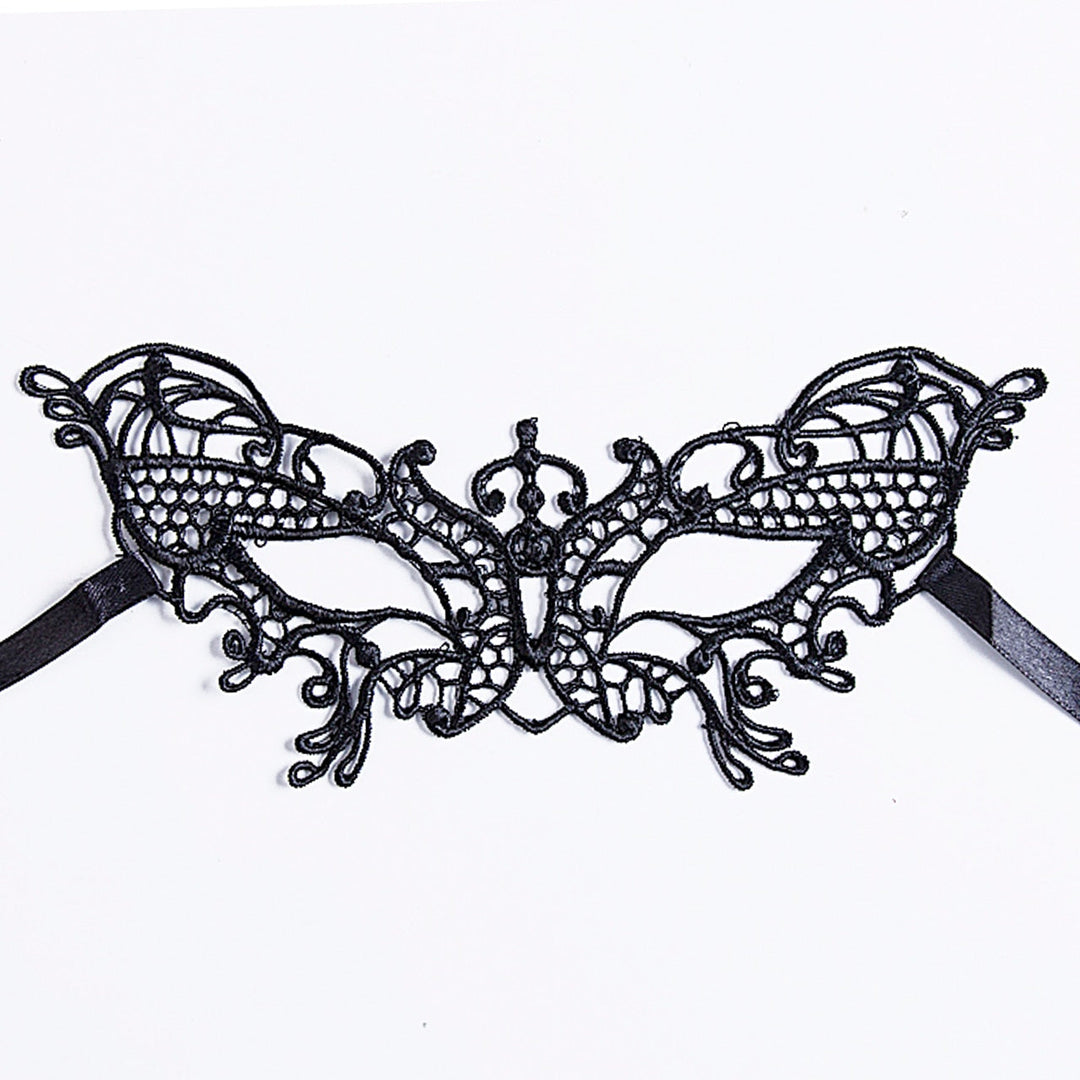 Masque en dentelle