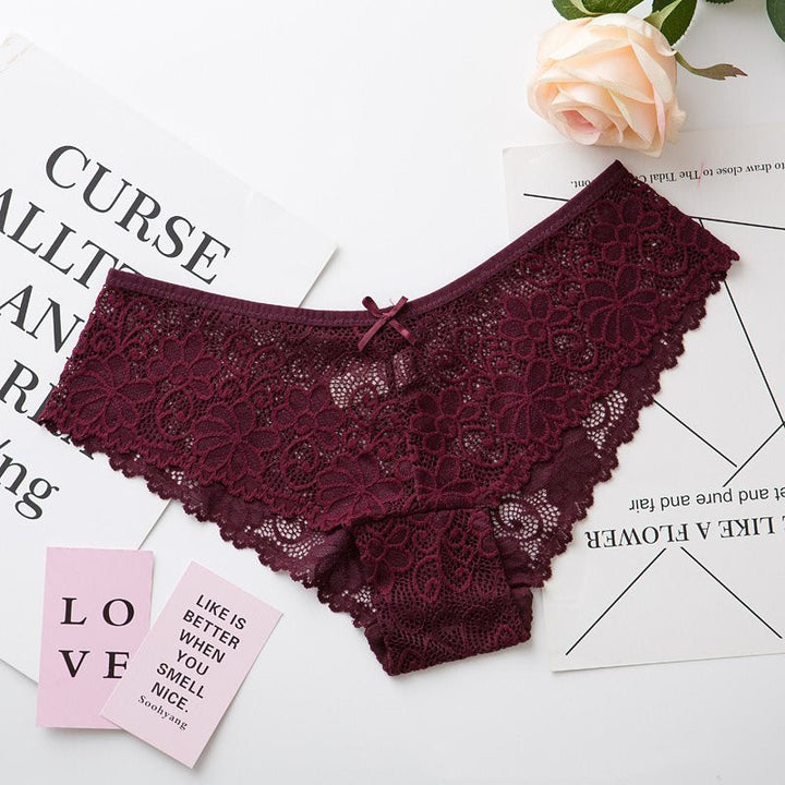 Culottes classiques en dentelle