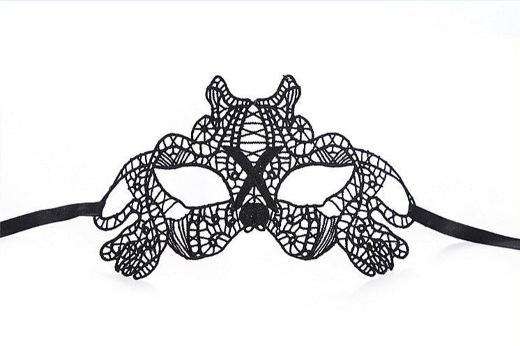 Masque en dentelle