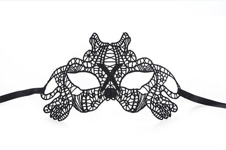 Masque en dentelle