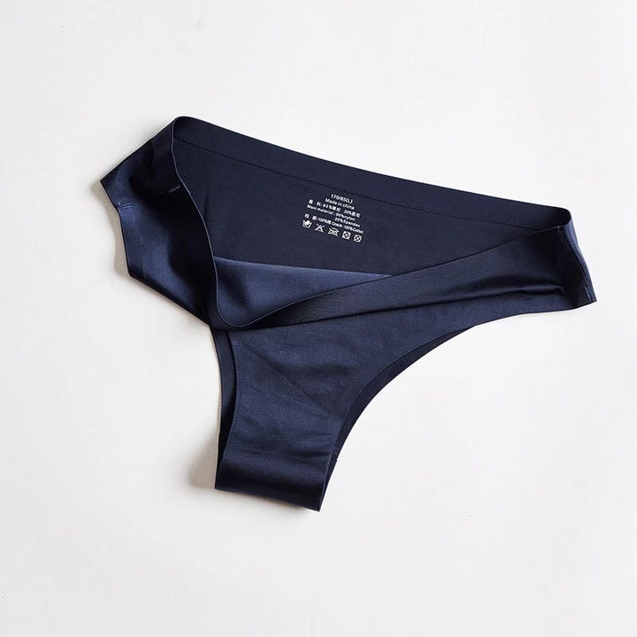 Culottes sans coutures en matière élastique
