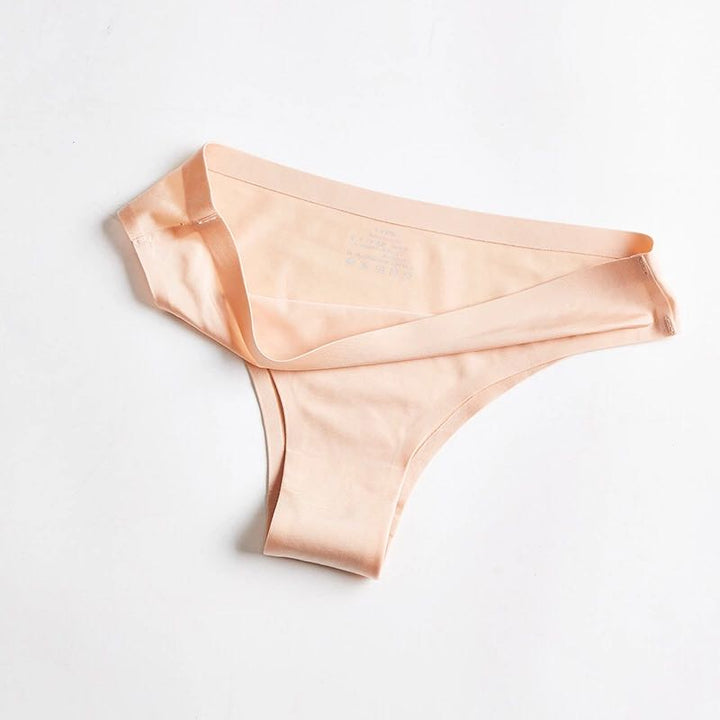 Culottes sans coutures en matière élastique