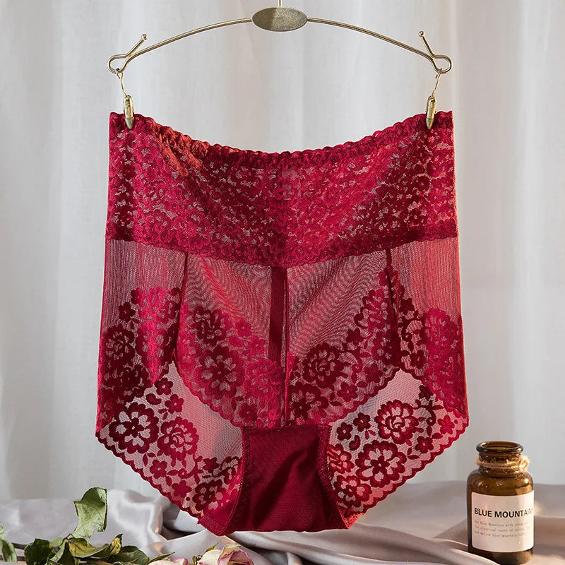 Culottes en dentelle taille haute