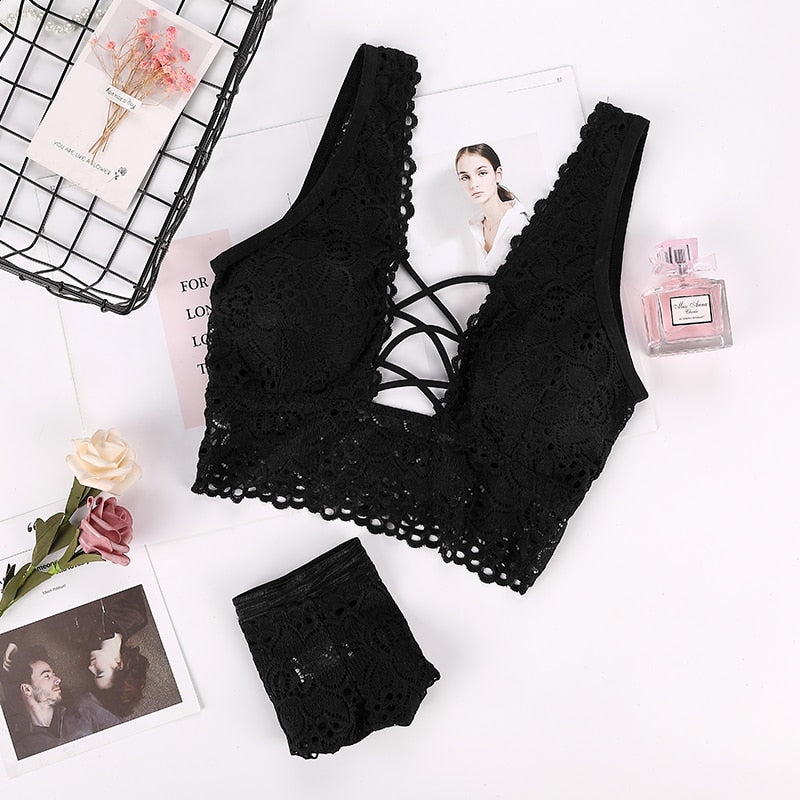 Ensemble de lingerie à laçage décoratif