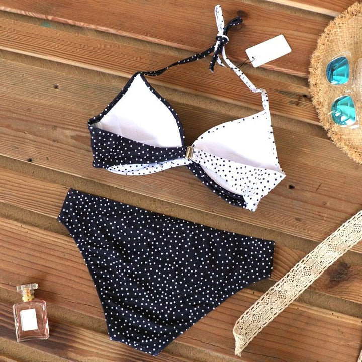 Maillot de bain 2 pièces noué au cou
