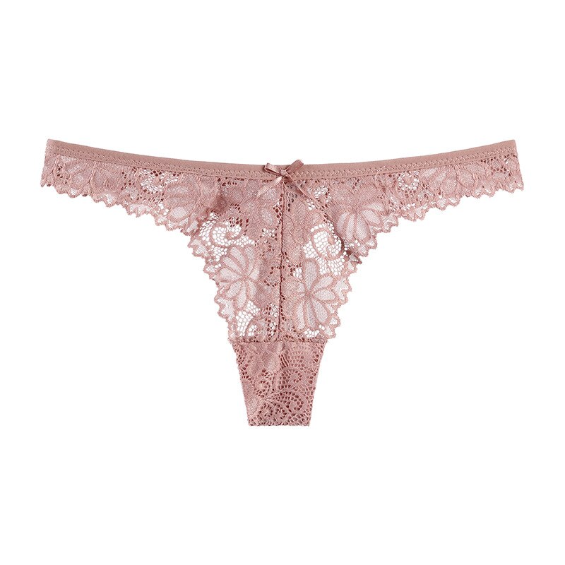 Strings en dentelle