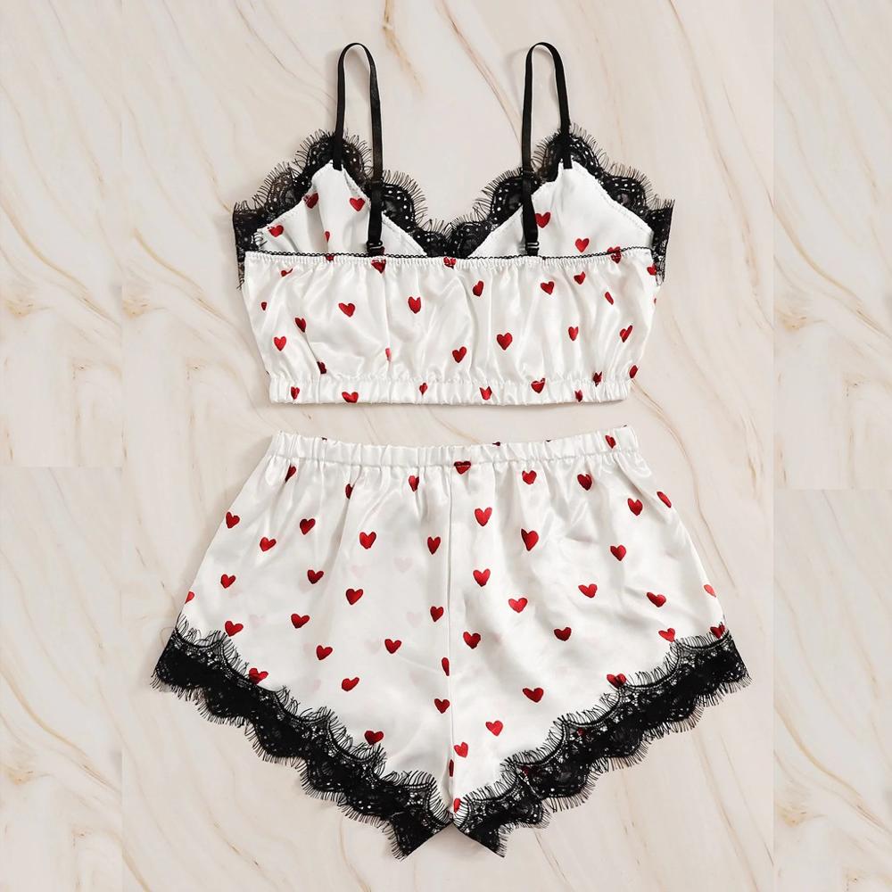 Pyjama 2 pièces à cœurs