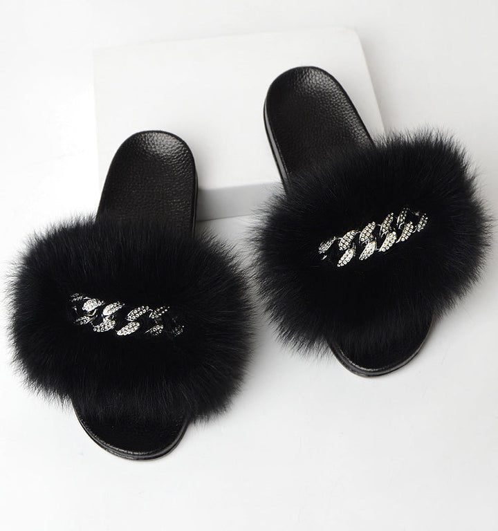 Chaussons en fausse fourrure à chaînette décorative