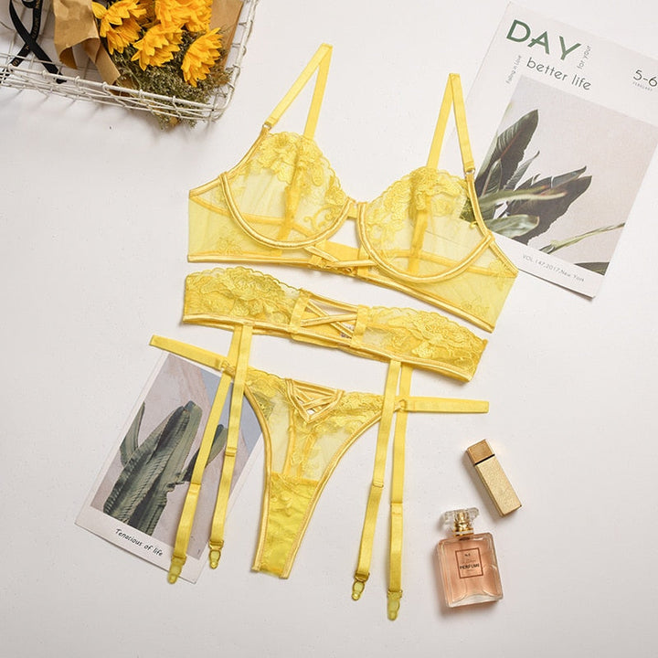 Lingerie de soirée avec porte-jarretelles