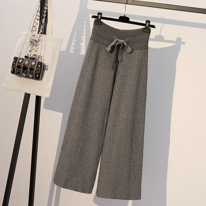 Pantalon ample en maille à rayures