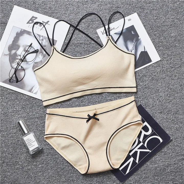 Ensemble de lingerie à bordure décorative