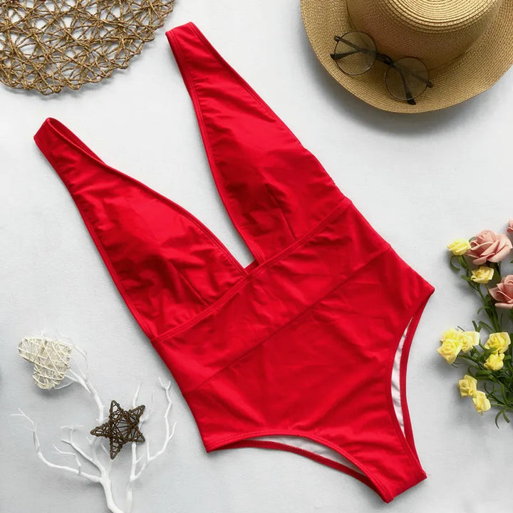 Maillot de bain à décolleté plongeant