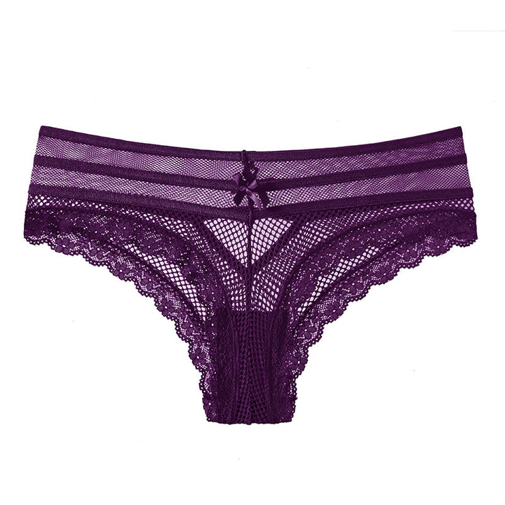 Culottes en dentelle à découpe