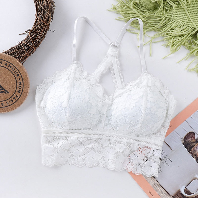 Soutien-gorge en dentelle grande taille à arrière décoratif