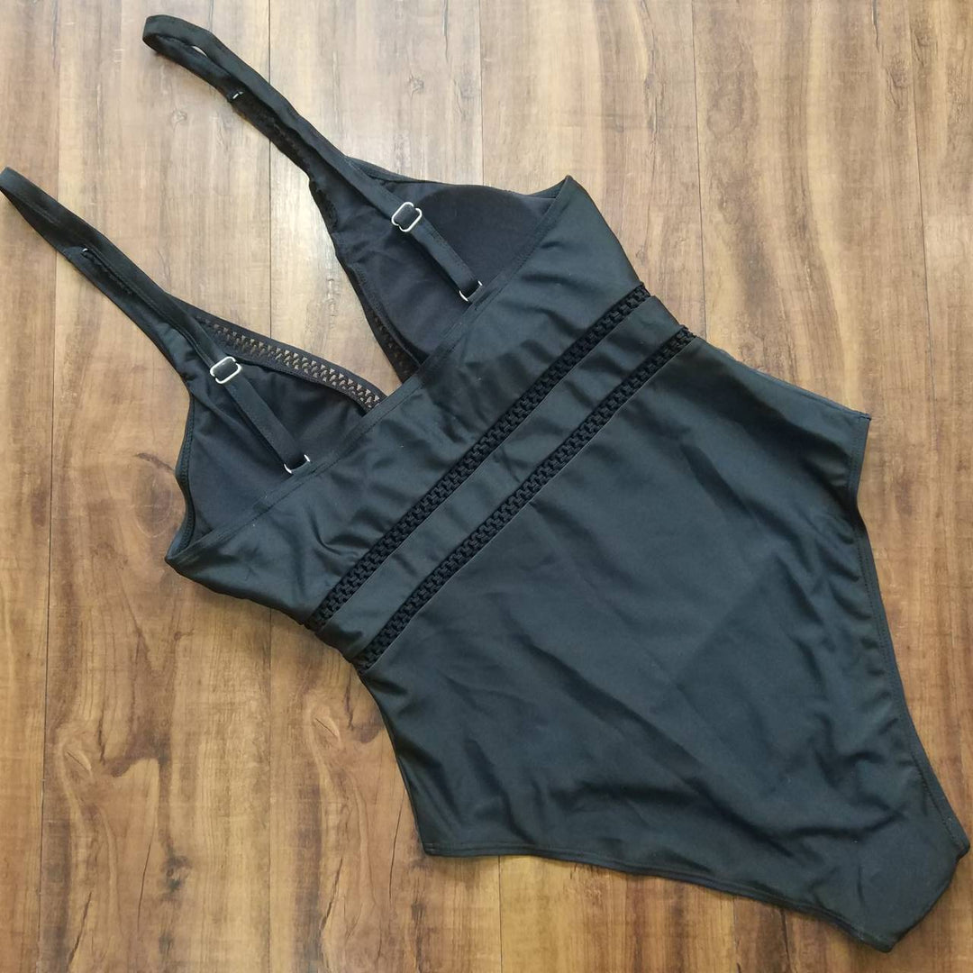 Maillot de bain une pièce en résille