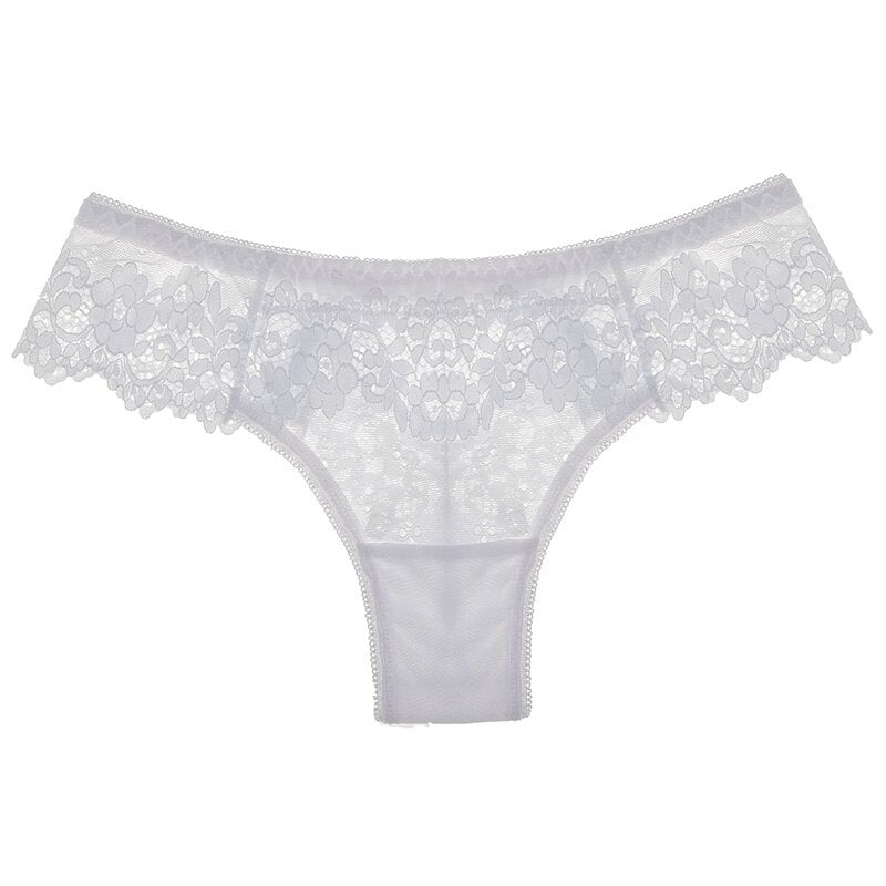 Culottes en dentelle à volant