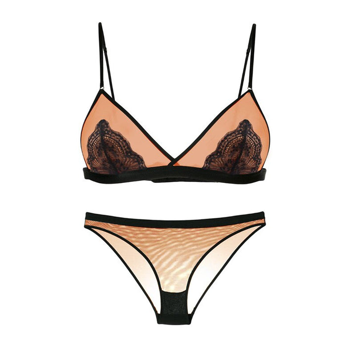 Ensemble transparent à inserts en dentelle