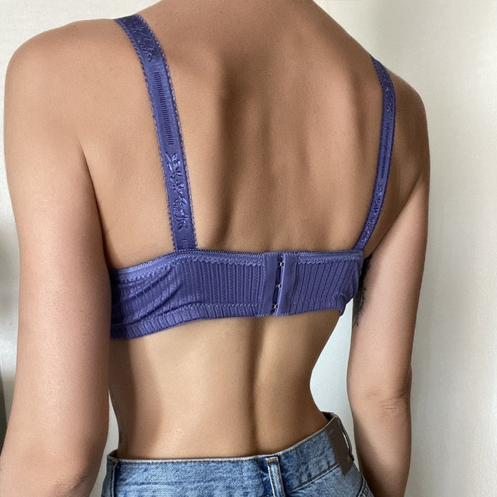 Soutien-gorge push-up à rayures décoratives