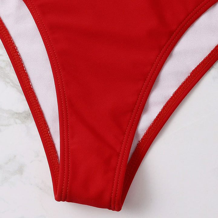 Maillot de bain 2 pièces sur une épaule à volant