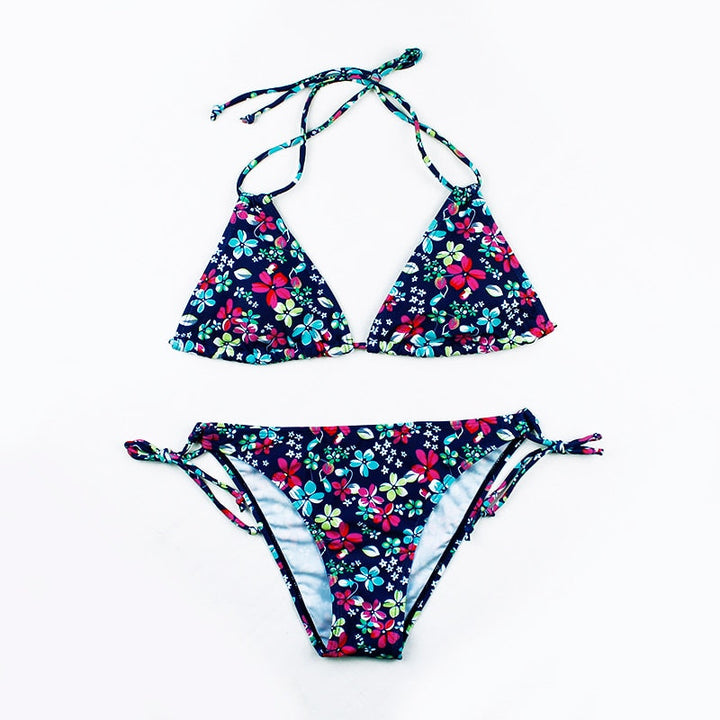 Maillot de bain 2 pièces noué au cou