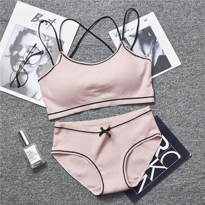 Ensemble de lingerie à bordure décorative