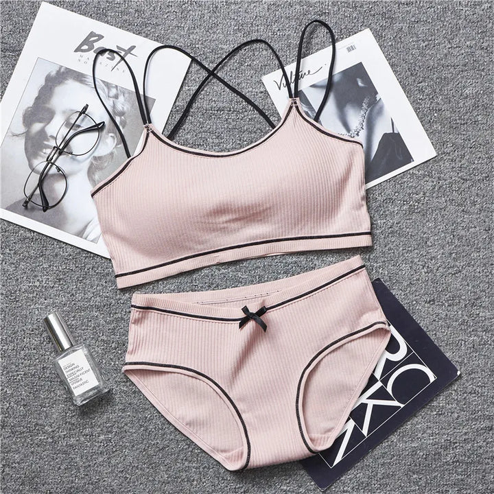 Ensemble de lingerie à bordure décorative