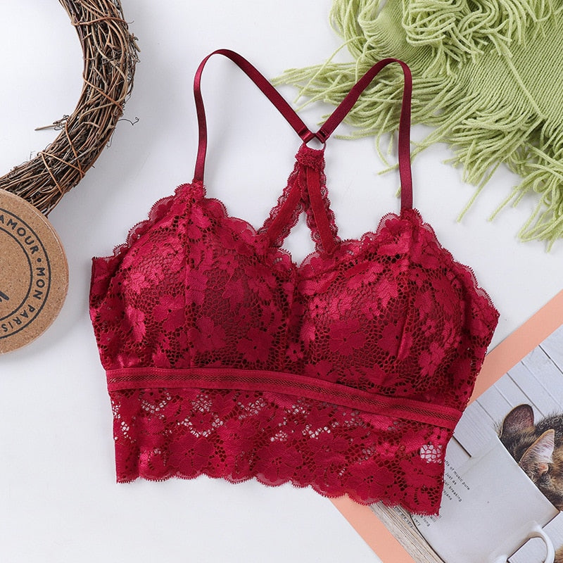 Soutien-gorge en dentelle grande taille à arrière décoratif