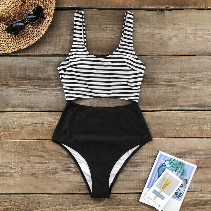 Maillot de bain une pièce à rayures