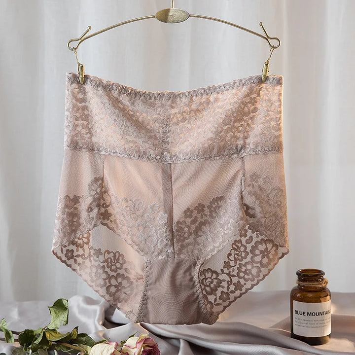 Culottes en dentelle taille haute
