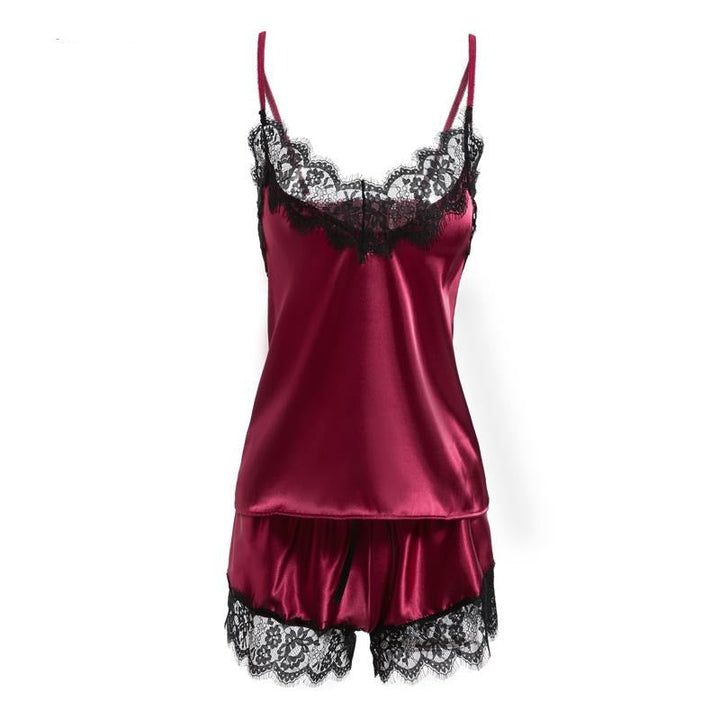 Lingerie de nuit en dentelle noire