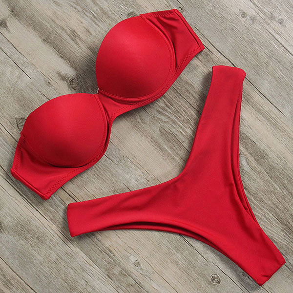 Maillot de bain 2 pièces sans bretelles