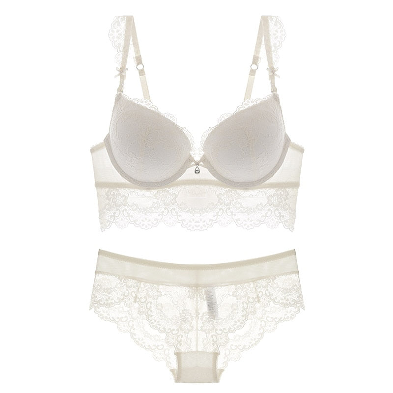 Lingerie en dentelle ajustable