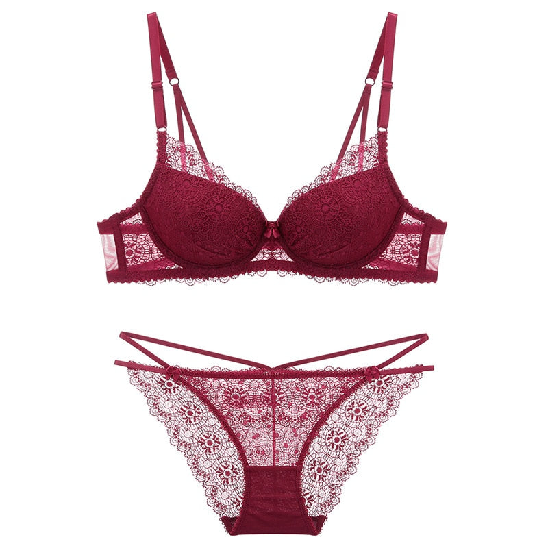 Ensemble de lingerie à finitions en dentelle
