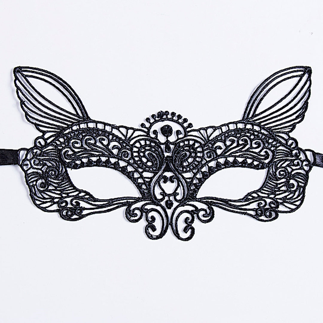 Masque en dentelle