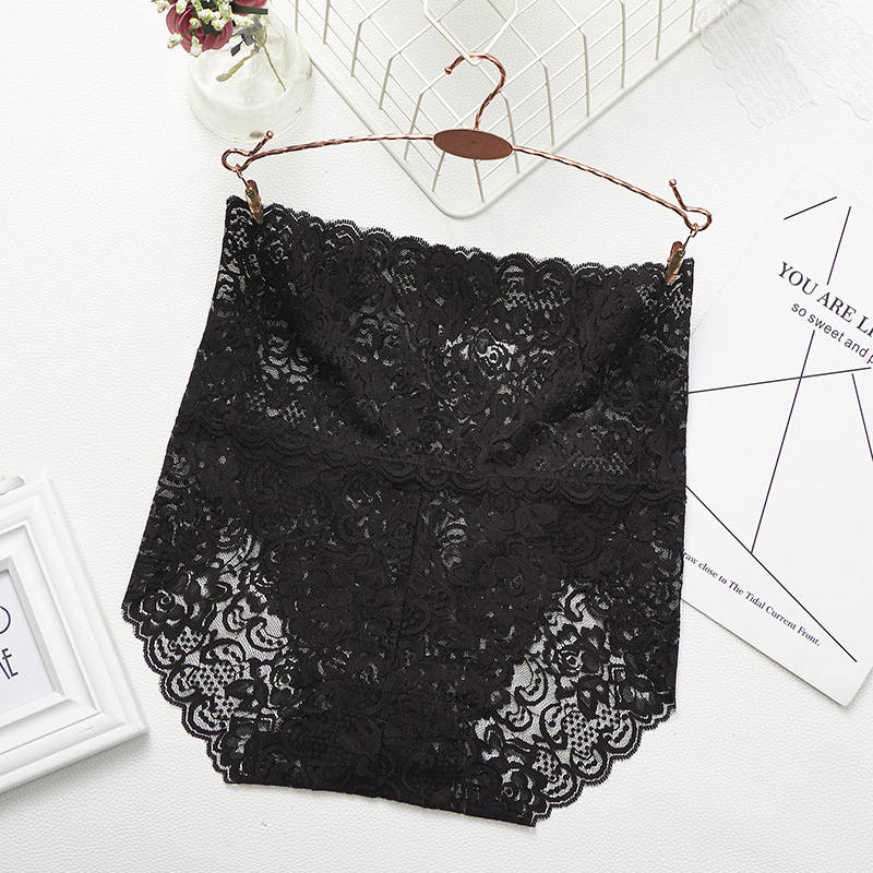 Culottes en dentelle taille haute