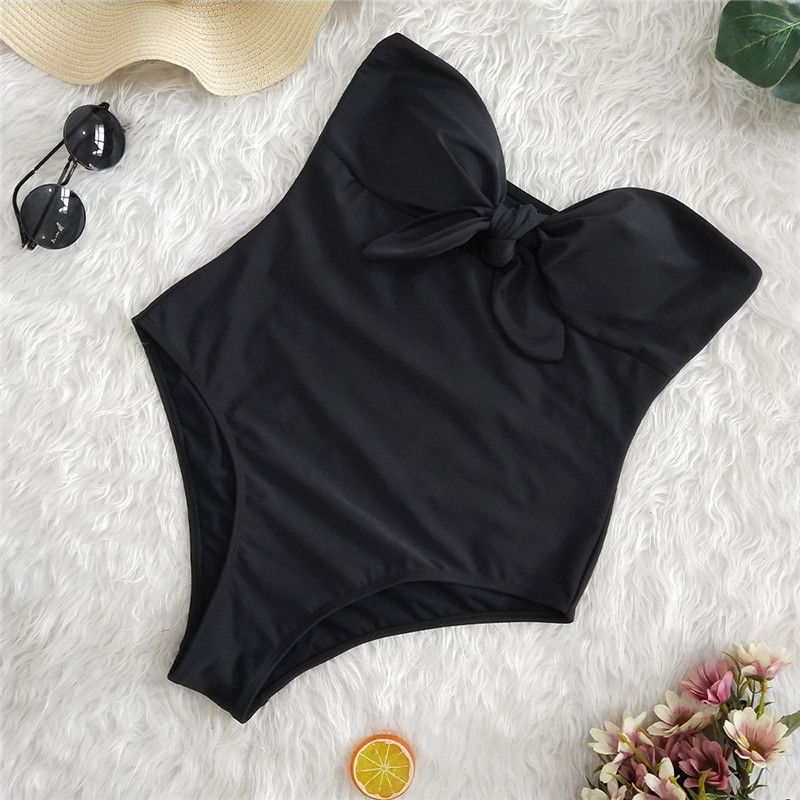 Maillot de bain une pièce à laçage décoratif