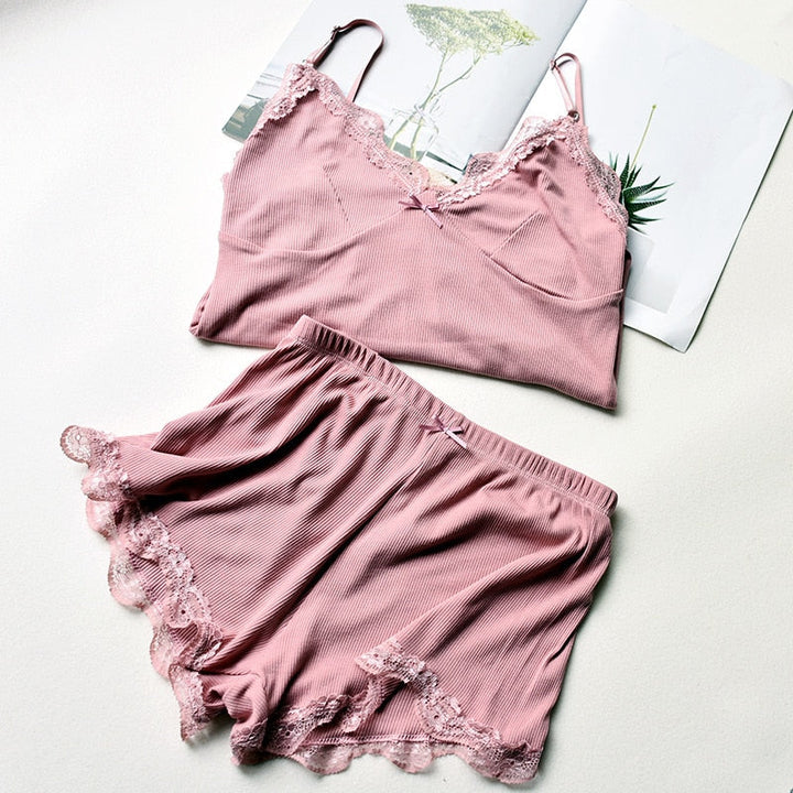 Lingerie de nuit en matière douce