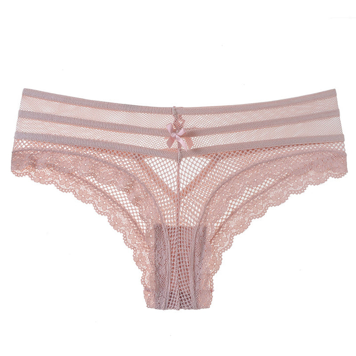 Culottes en dentelle à découpe