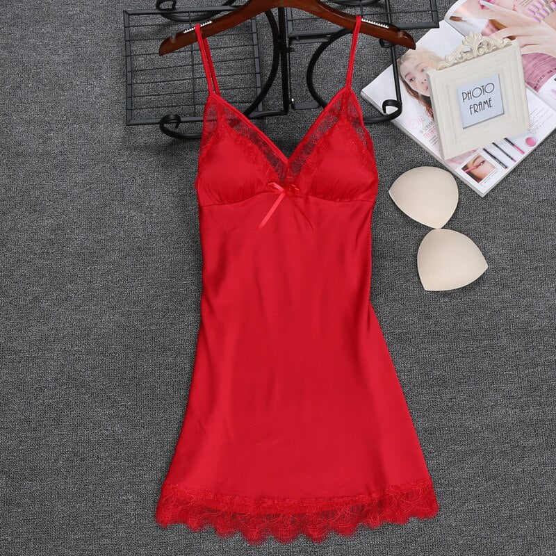 Chemise de nuit en dentelle