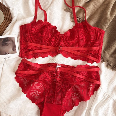 Ensemble de lingerie en dentelle transparente