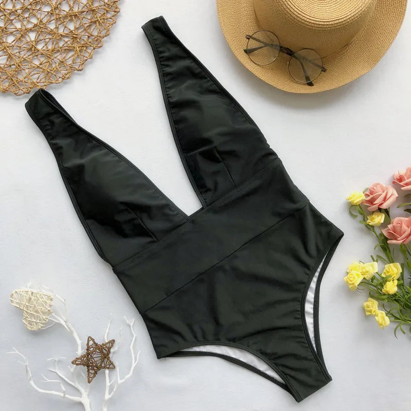 Maillot de bain à décolleté plongeant