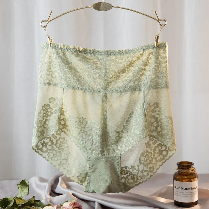 Culottes en dentelle taille haute