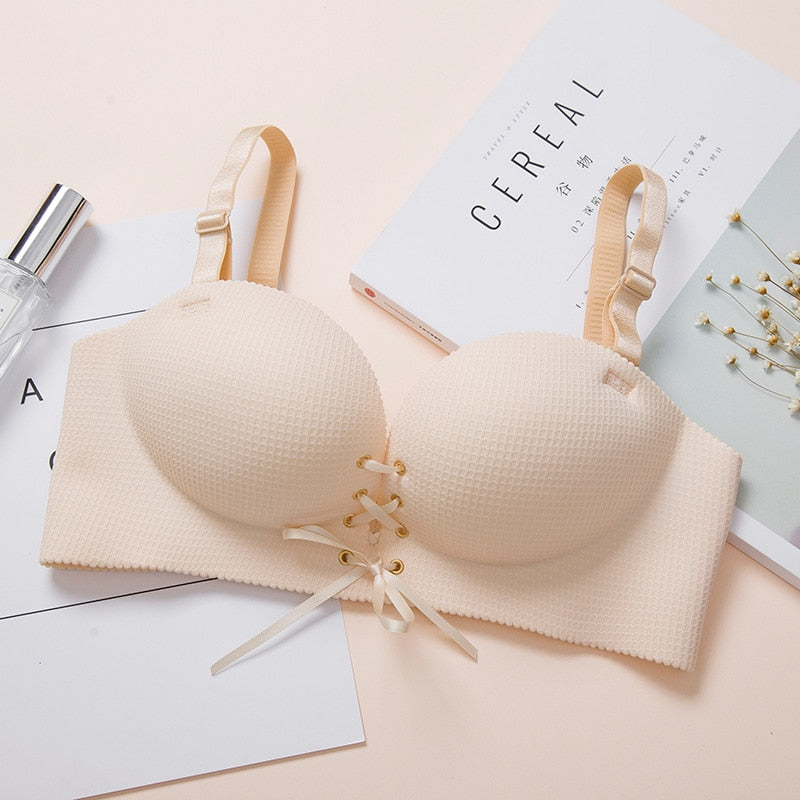Soutien-gorge push-up à laçage