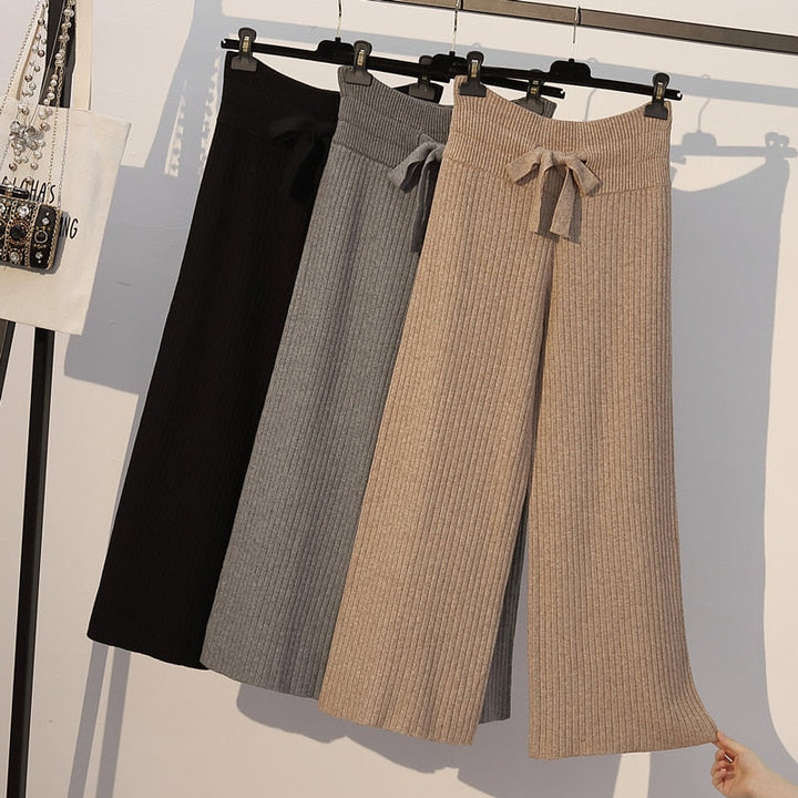 Pantalon ample en maille à rayures