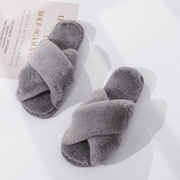 Chaussons en fausse fourrure