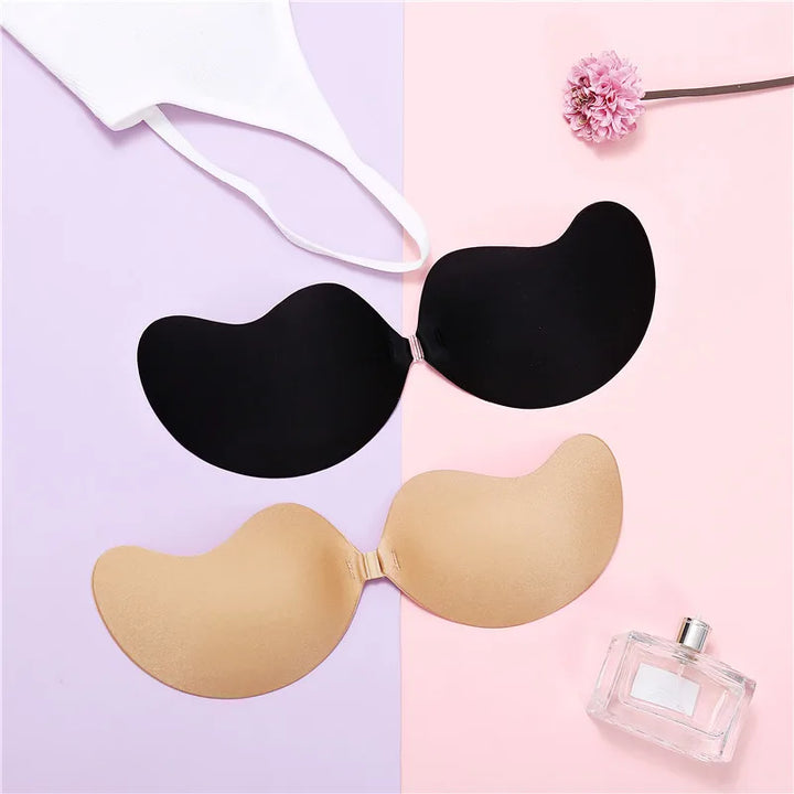 Soutien-gorge adhésif réutilisable