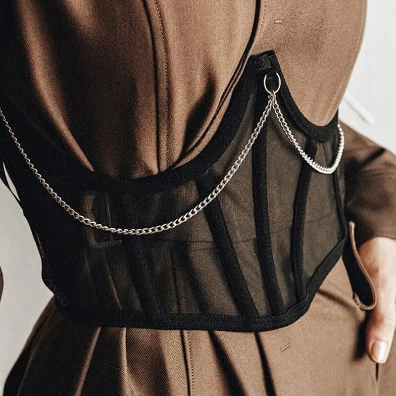 Corset à chaînette