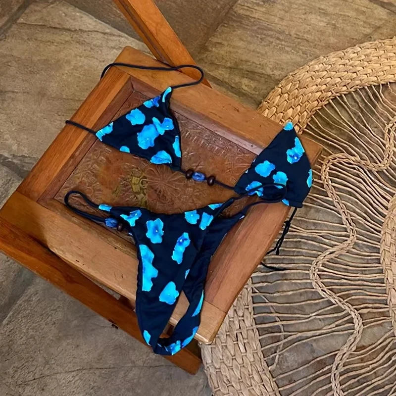 Bikini brésilien à laçages