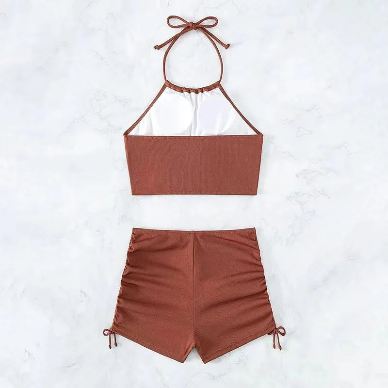 Ensemble de plage avec short