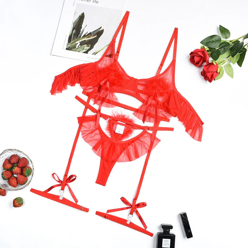 Ensemble de lingerie à pompons et volants